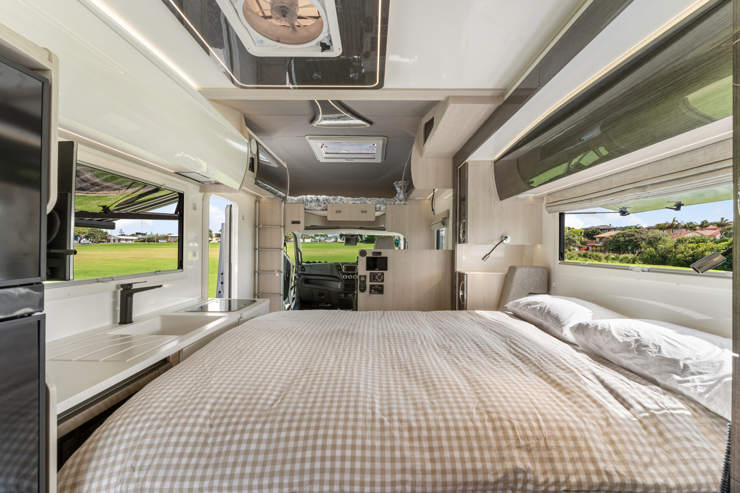 CatWalk - Charly the Campervan